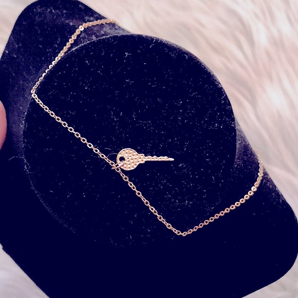 “Key to My Heart” Sweet & Dainty Lil Studded Gold Key Necklace - Picture 4 of 12